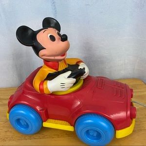 Vintage Mickey Mouse Pull-Mees Disney 1973 Kohner